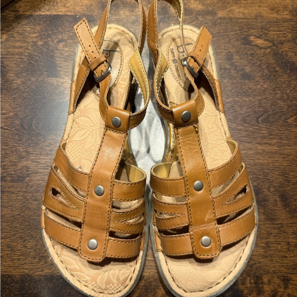 b.o.c. Tan Leather Sandals
